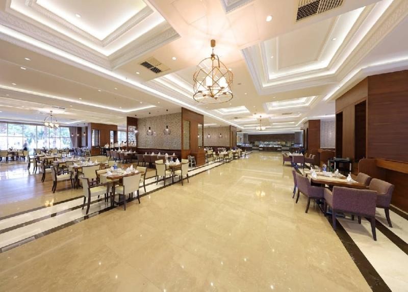 Juju Premier Palace