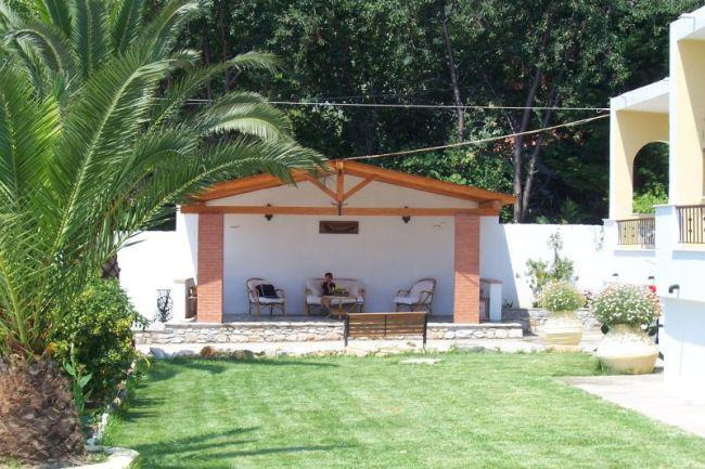 Thoros House Hotel