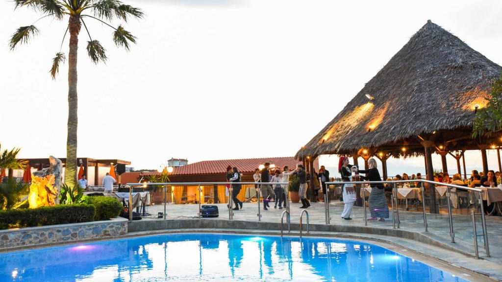 Theo Hotel