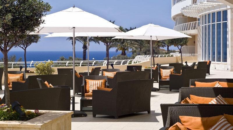 Radisson Blu Golden Sands Resort