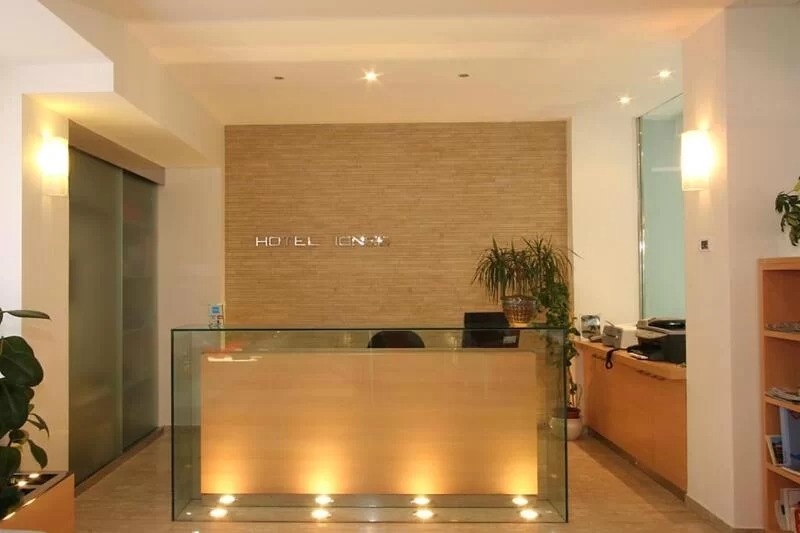 Hotel Iones