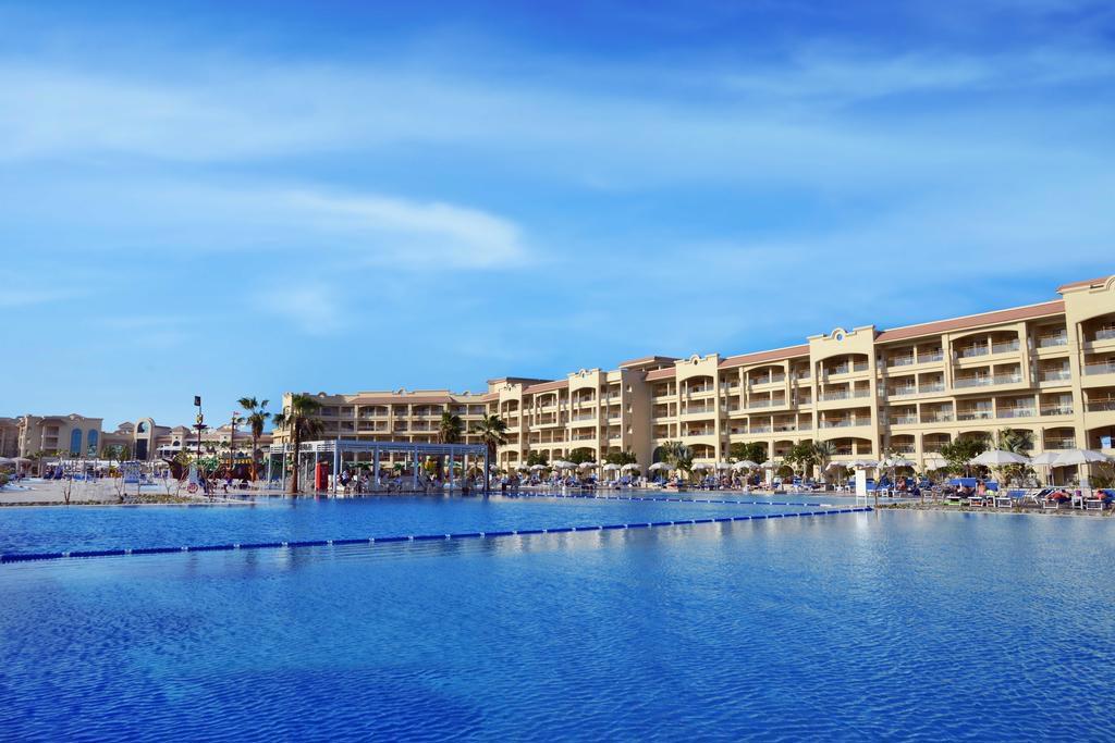 Hotel Pickalbatros White Beach Resort