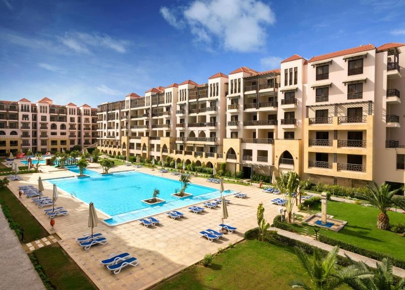 Gravity Hotel & Aqua Park