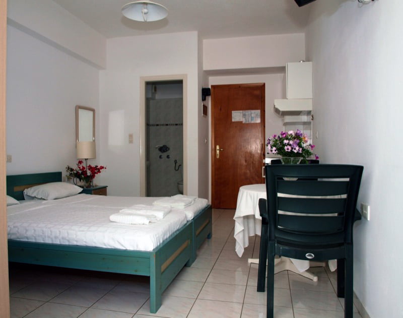 Kapolos Apartments
