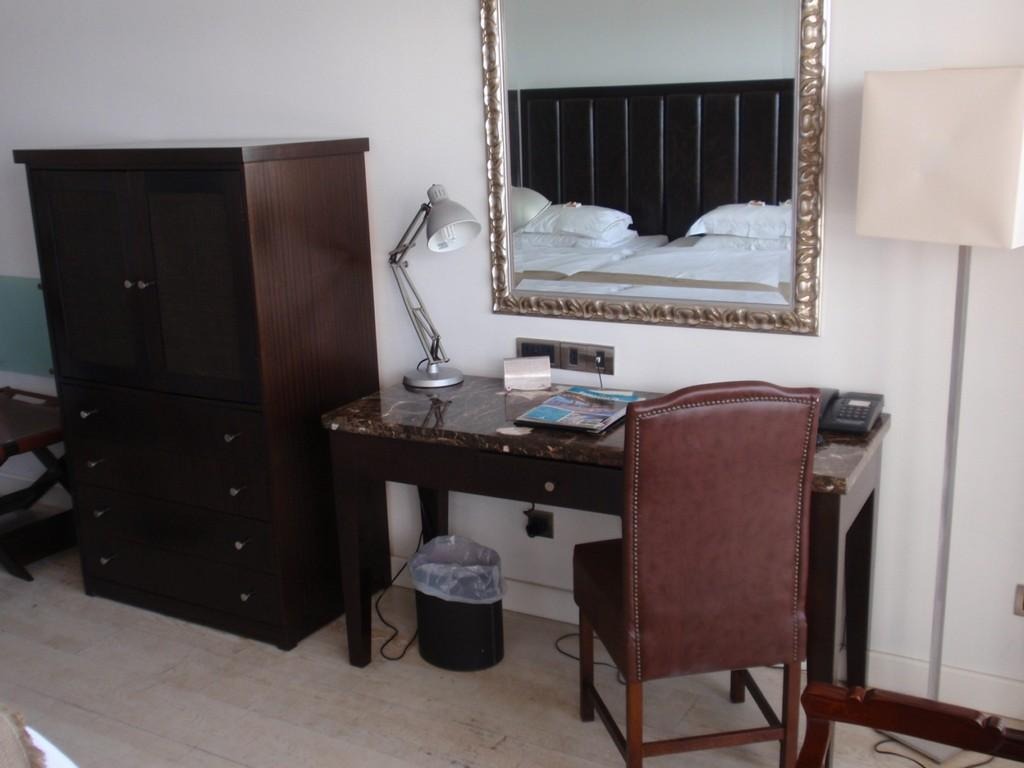 Hotel Grecian Bay