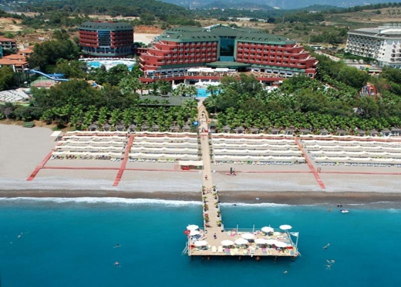 Delphin Deluxe Resort Hotel