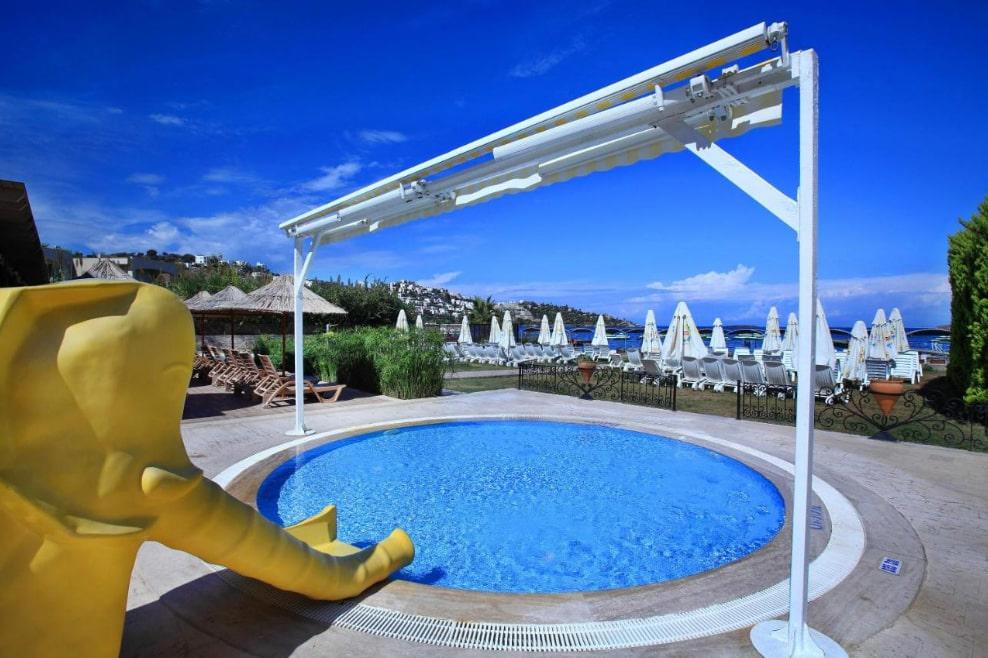 Hotel Cactus Fleur Beach Club