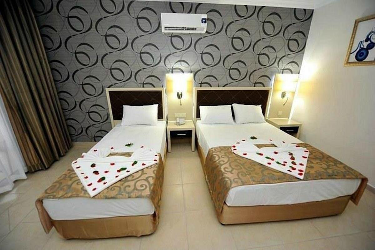 Asrin Beach Hotel