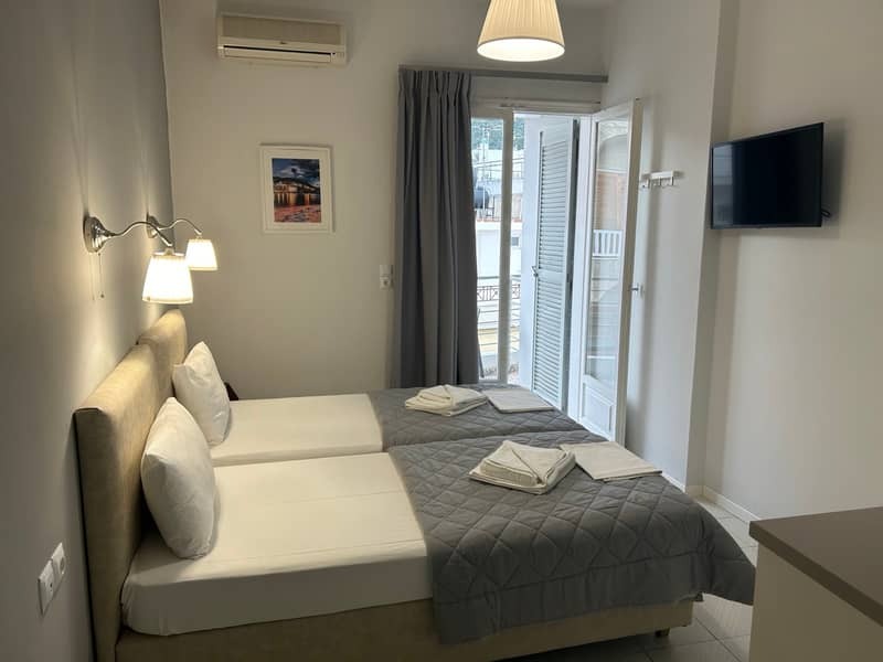 Edipsos Inn