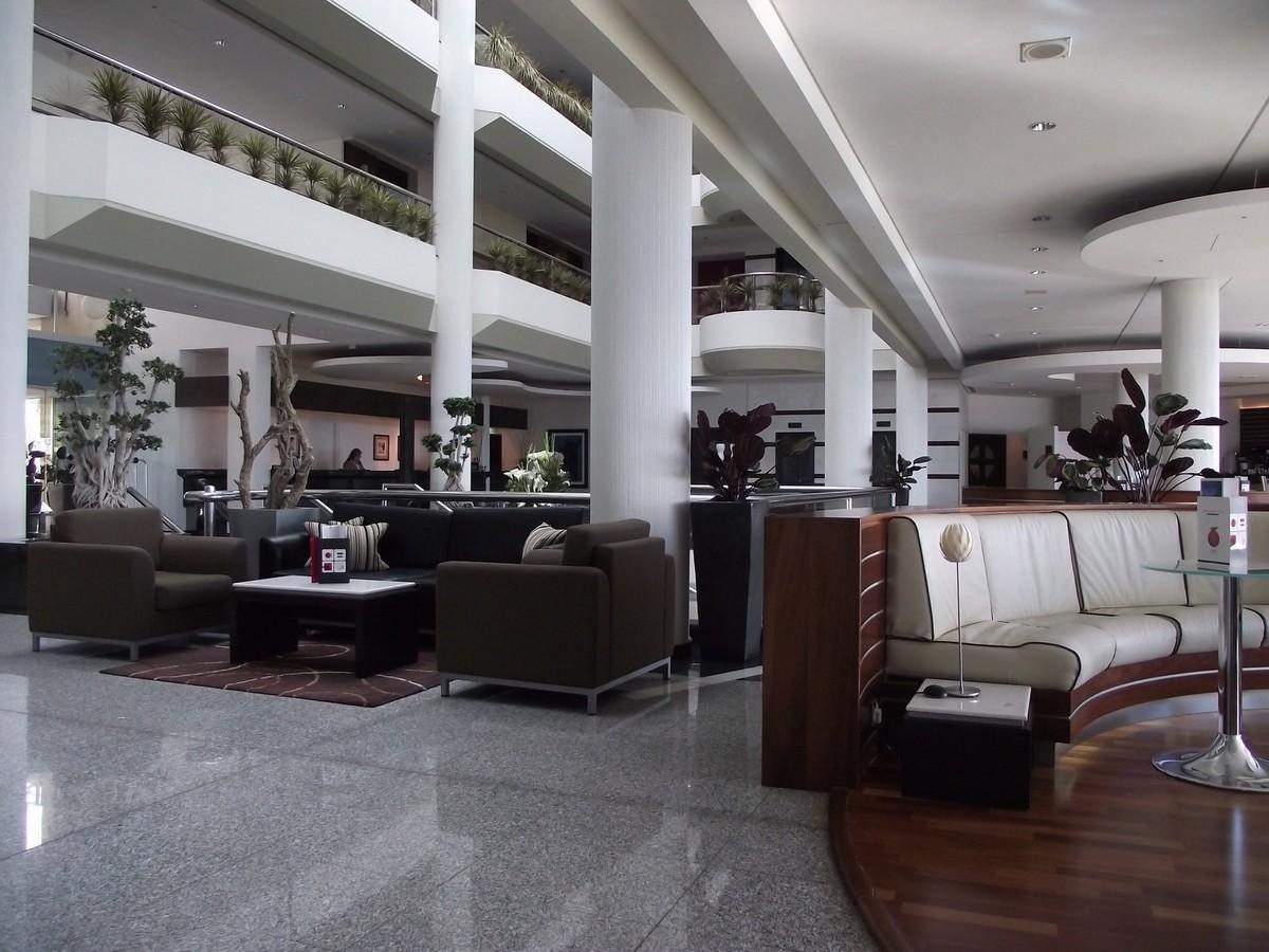 Hotel Mediterranean 