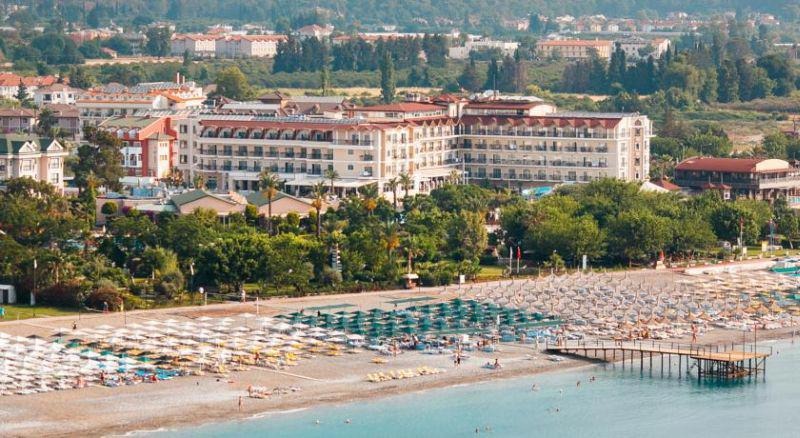 Loceanica Beach Resort Hotel