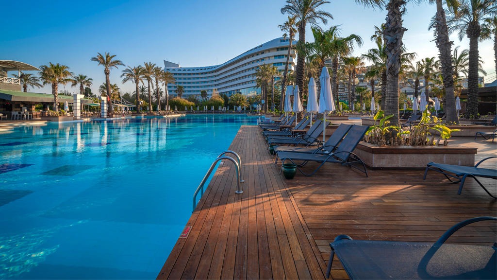 Concorde Deluxe Resort