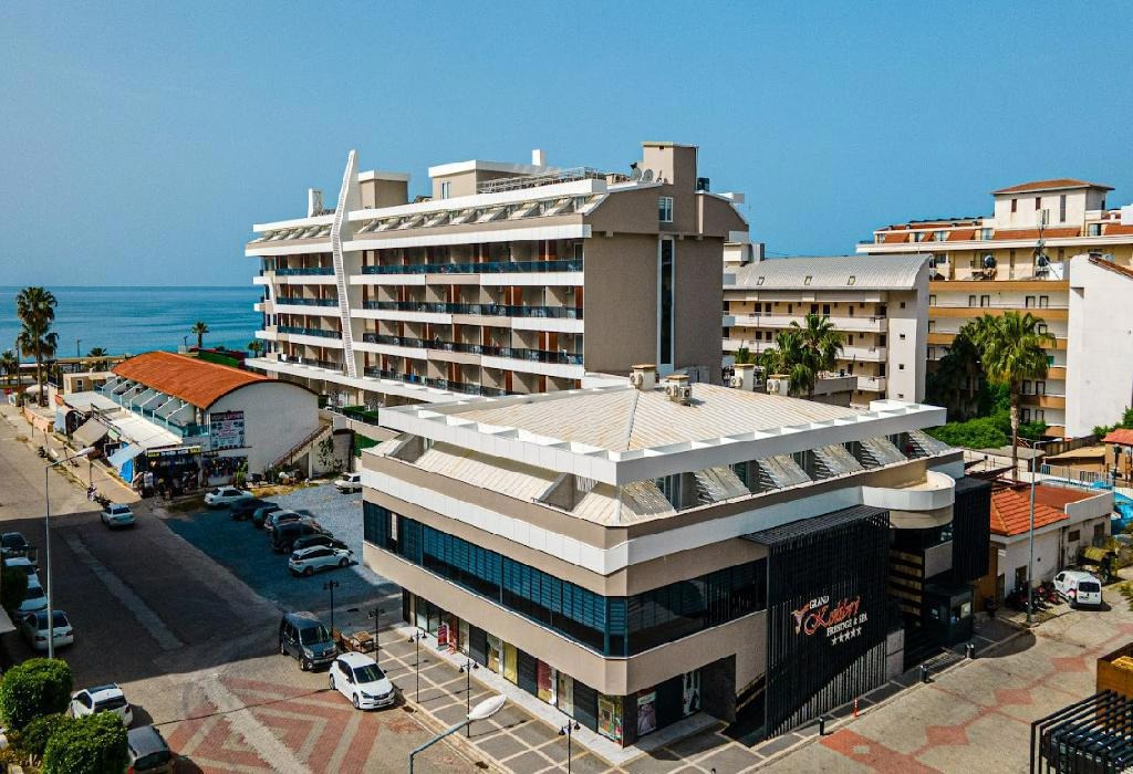 Hotel Grand Kolibri Prestige & Spa