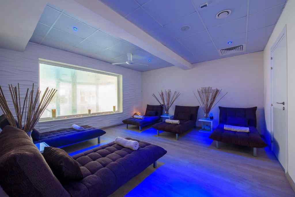 Hotel Golden Bay 