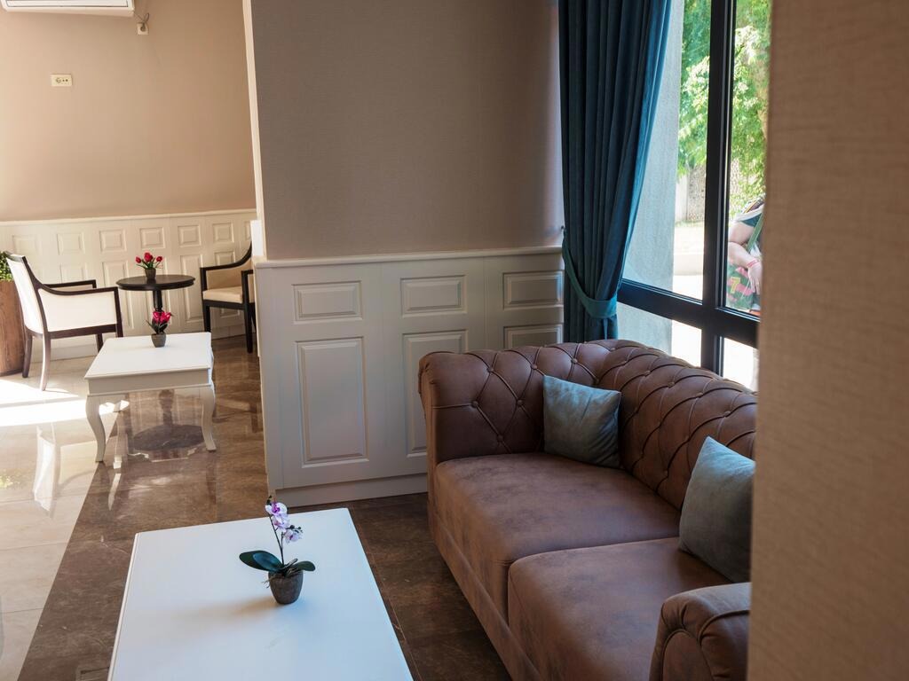 Hotel Pearl Beach Resort ex Biserna obala