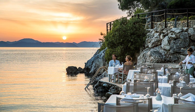 Hillside Beach Club