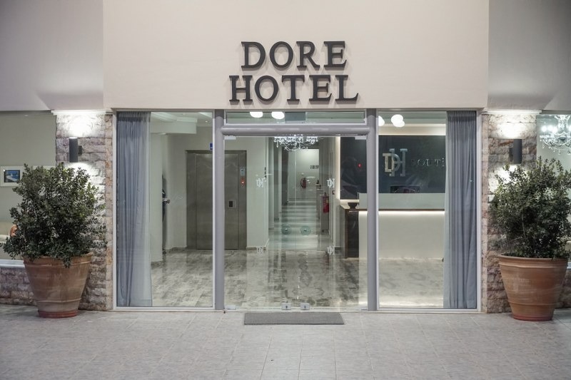 Hotel Dore