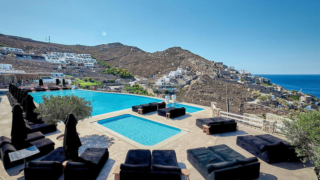 Myconian Vila Collection