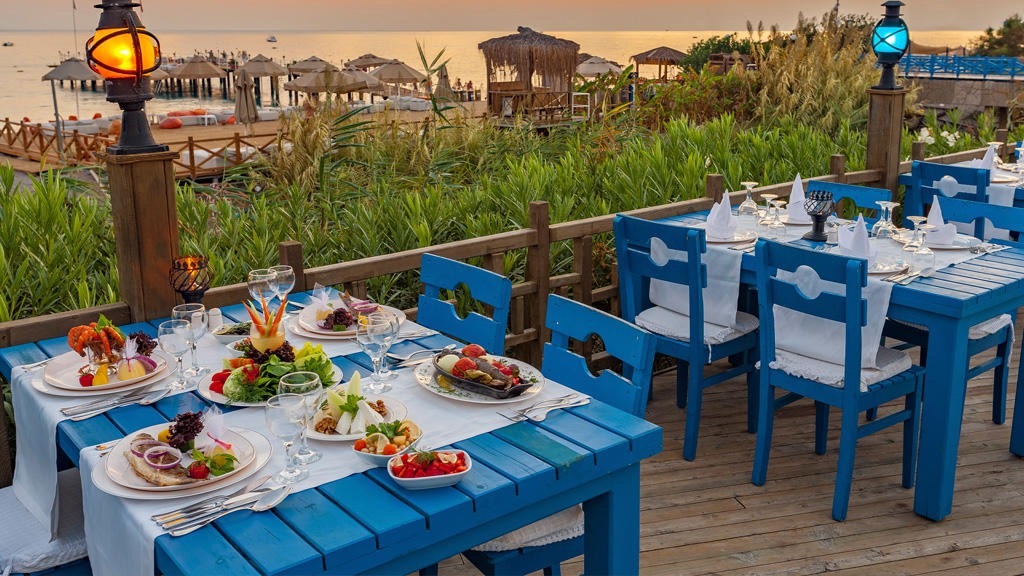 Starlight Resort Hotel