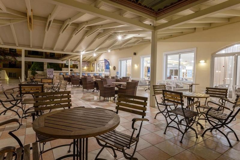 Hotel Alykanas Village