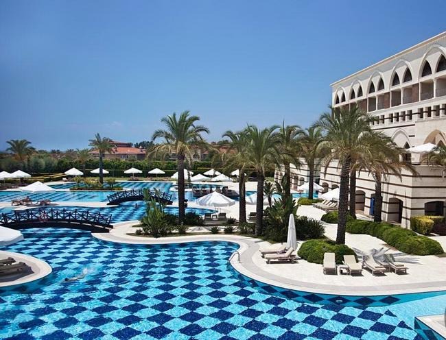 Kempinski Hotel The Dome