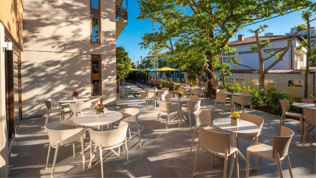 Alkyon Hotel