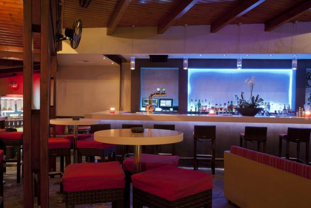 Hotel Axos