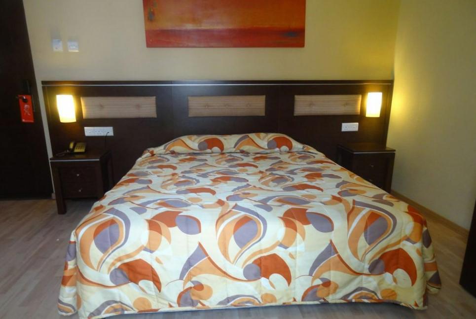 Hotel Livadhiotis City Hotel