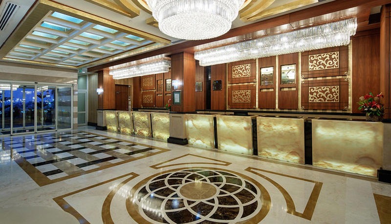Crystal Family Resort and Spa