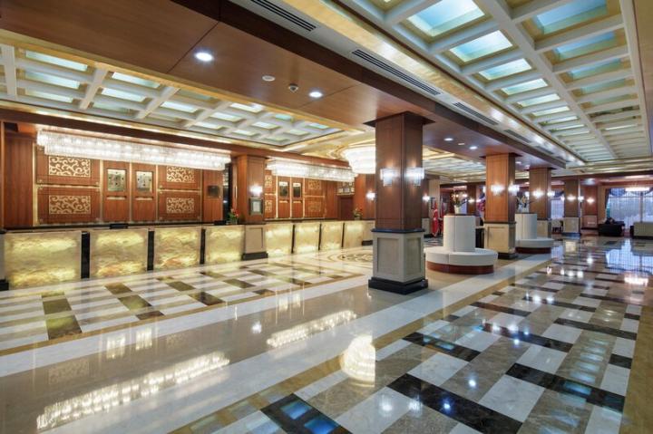Crystal Family Resort and Spa