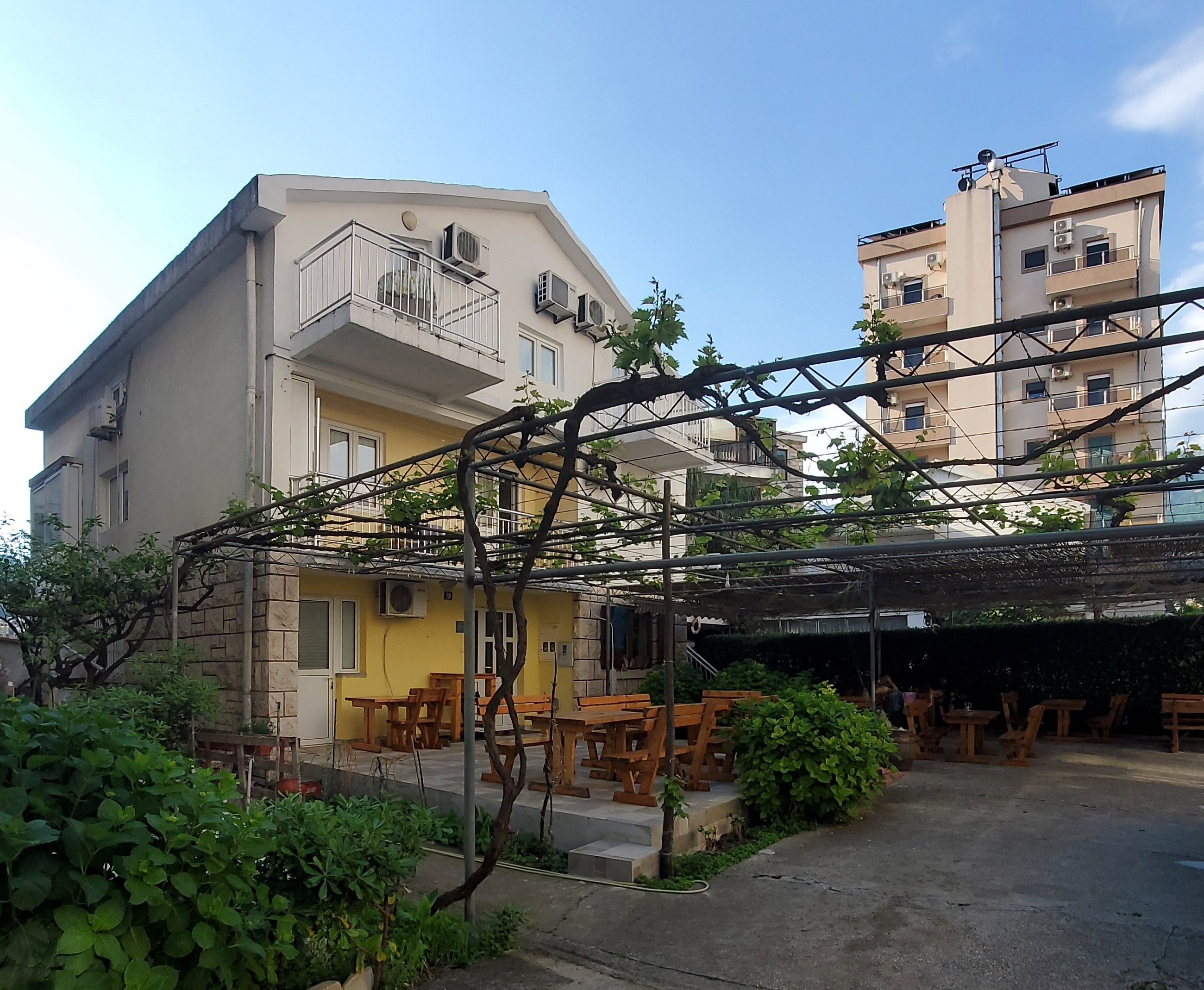 Vila Restoran „ KOD IVA “ 