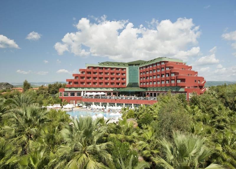 Delphin Deluxe Resort Hotel