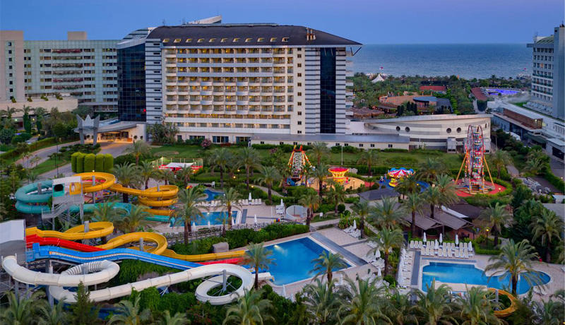 Royal Wings Hotel