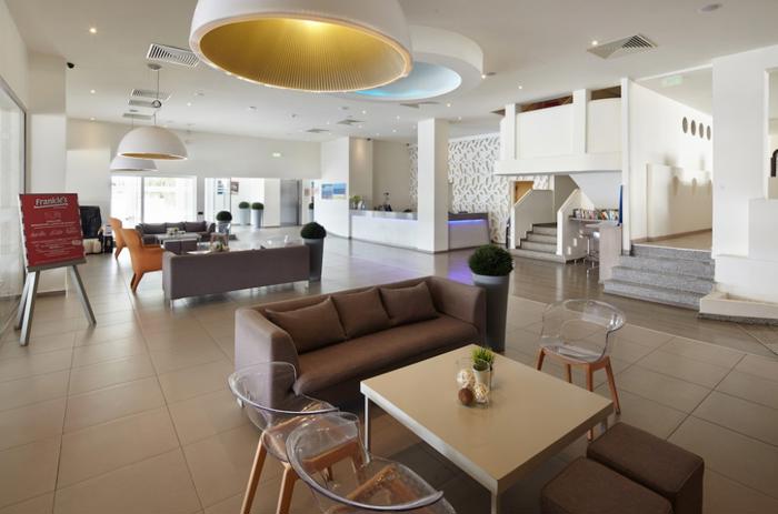 Hotel Melpo Anita