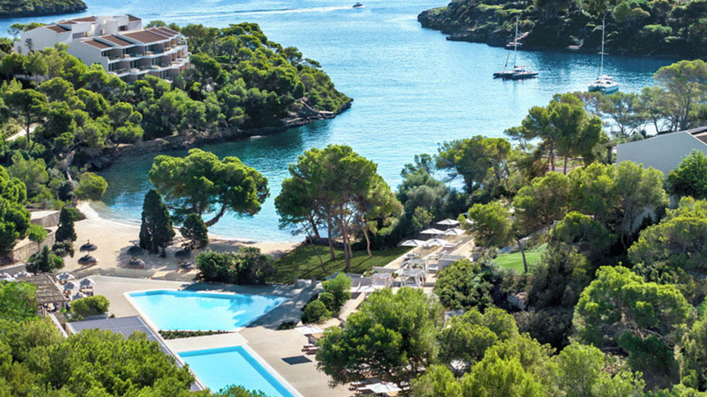 Ikos Porto Petro