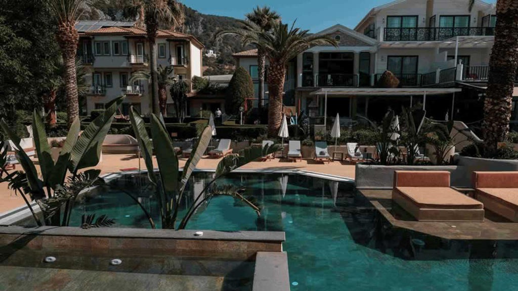 Karbelsun Hotel