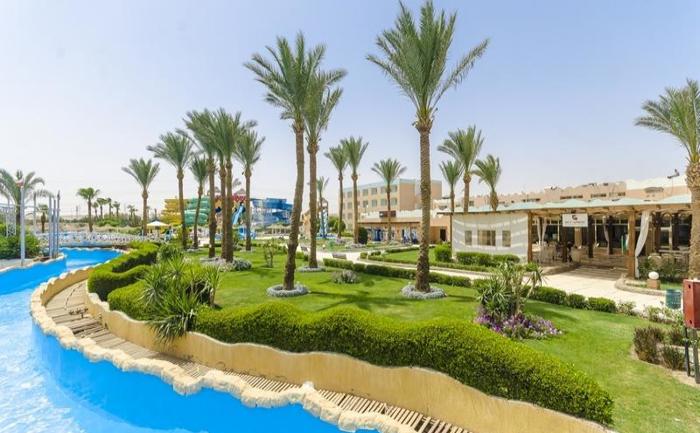 Titanic Resort & Aqua Park