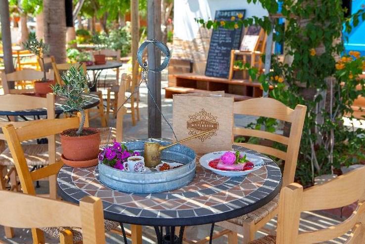 Hotel Cavo Maris Beach