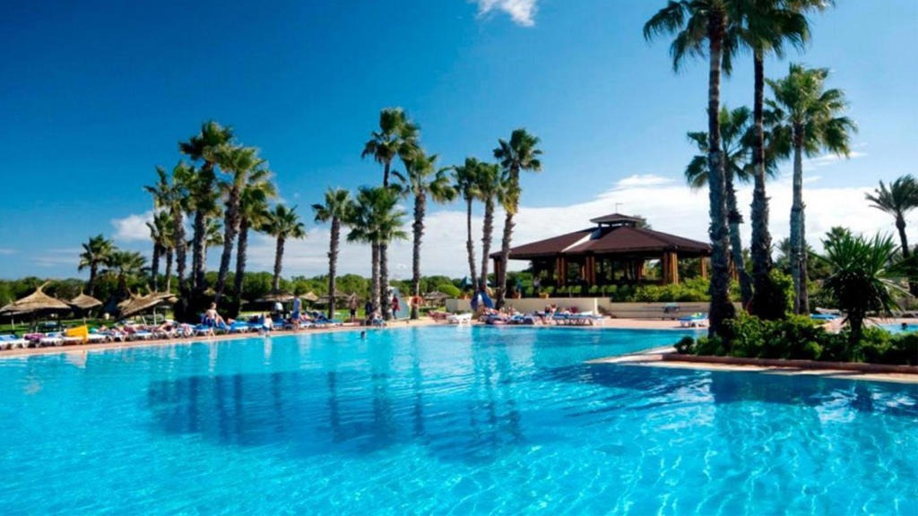 Sahara Beach Aquapark Resort