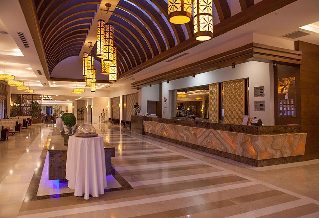 Hotel Diamond Beach Hotel & Spa