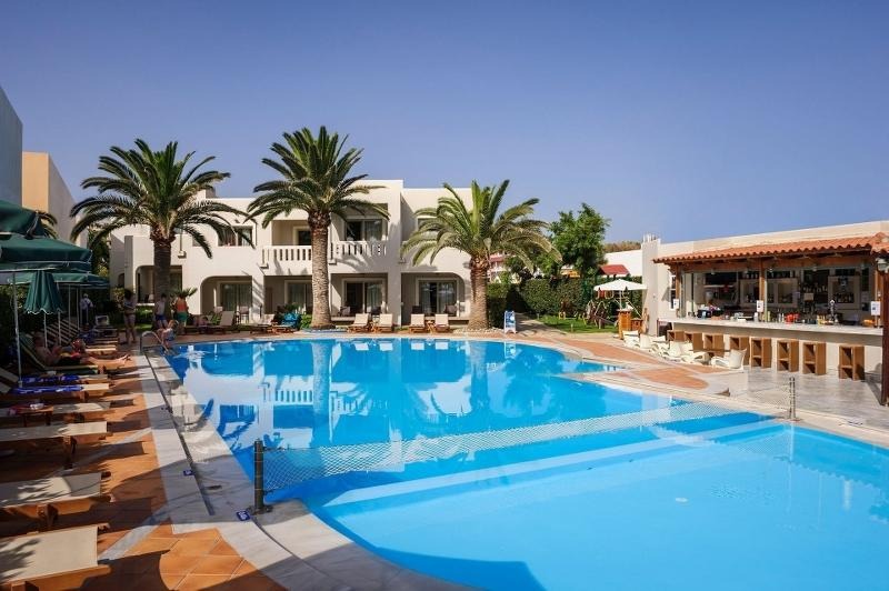 Hotel Amalthia Beach Resort