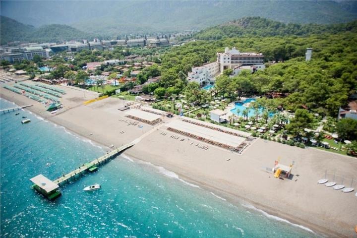 Seven Seas Hotel Life