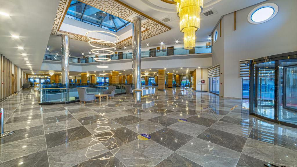 Hotel Lonicera Premium
