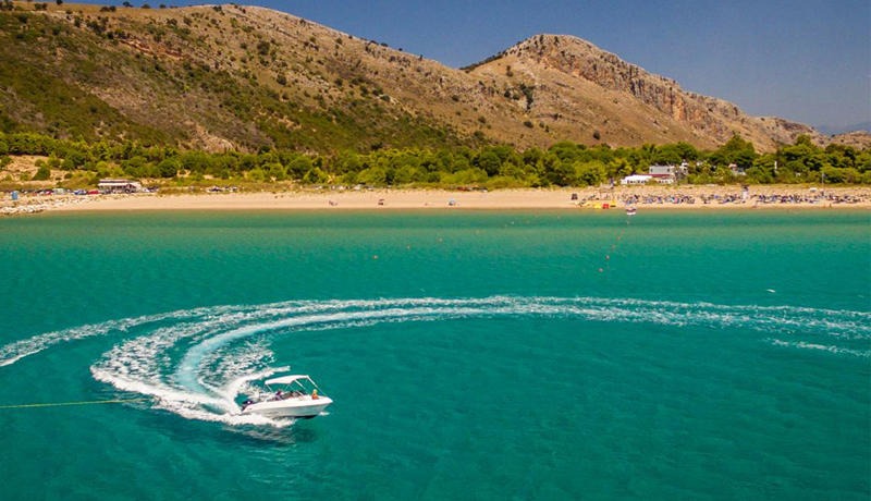 Kalogria Beach Hotel