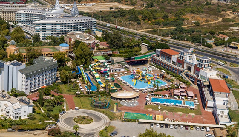 Club Aqua Plaza