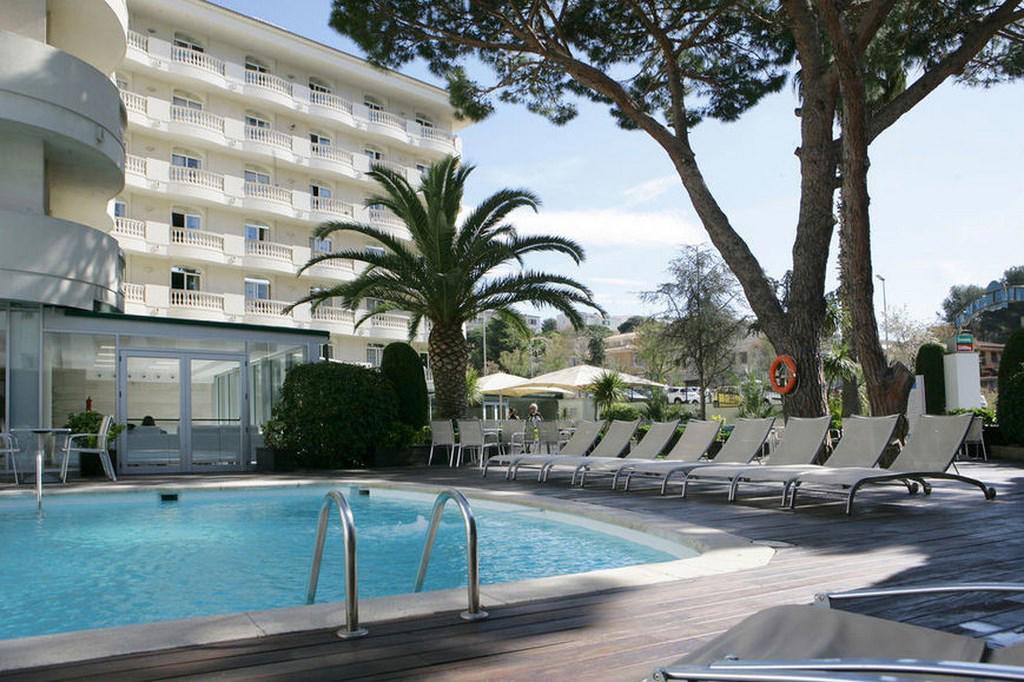 Hotel Alegria Fenals Mar