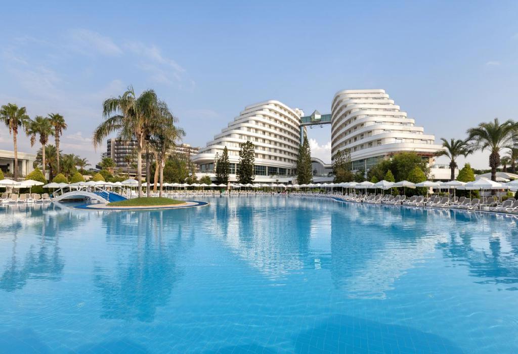 Hotel Miracle Resort