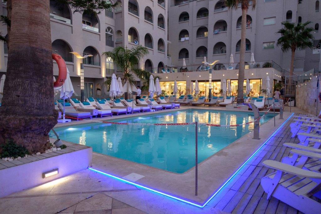 Glaros Hotel