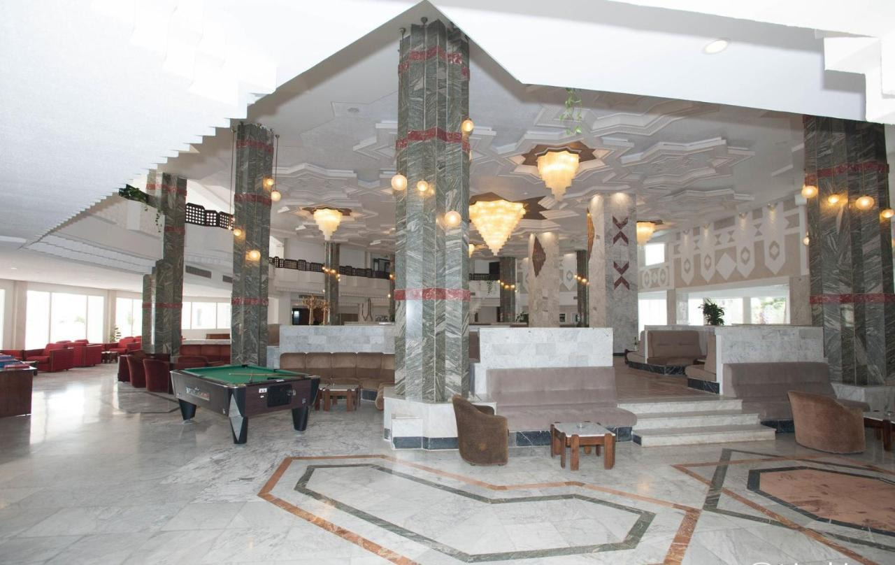 Thapsus Beach Resort