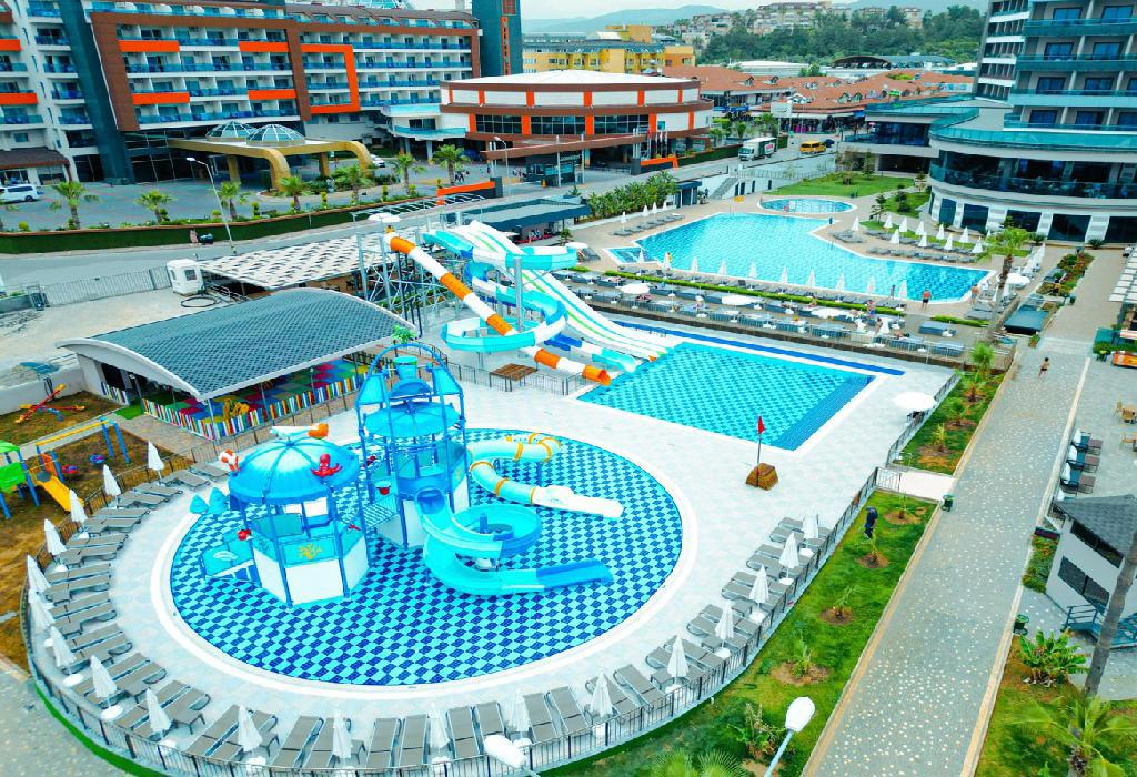 Hotel Lonicera Premium